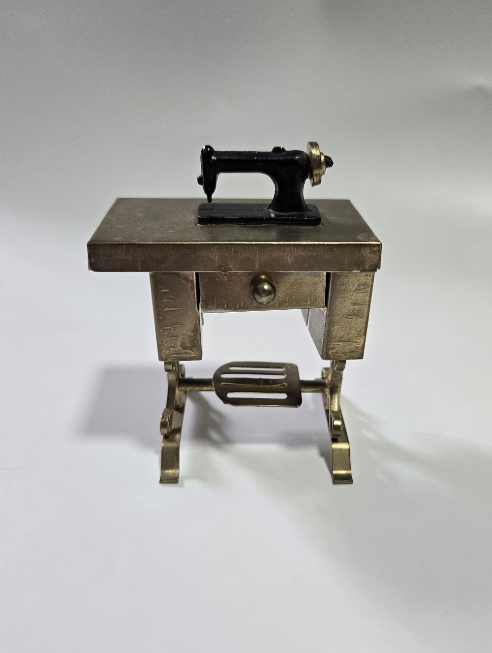 Vintage Miniature Sewing Machine Table Doll House Metal Brass Gold